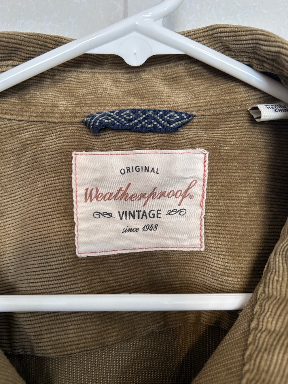 Weatherproof Vintage-|Inspired Olive Corduroy Button-Down Shirt | Size Large - Picture 2 of 5